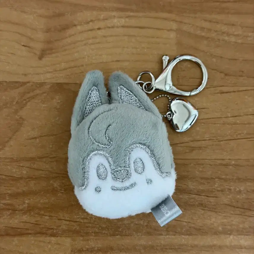 [BUNJANG] Wolfchan Silver Keychain / 울프찬 실버키링