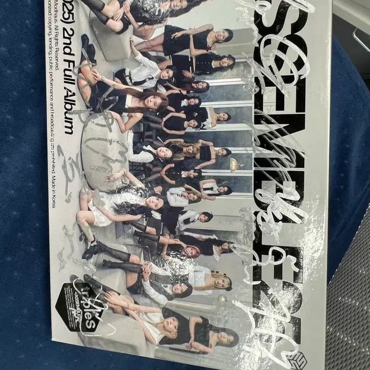 [BUNJANG] TripleS Official 2nd Album Non-Sale Signed Album (Sealed) / [미개봉]트리플에스 정규 2집 비매 싸인 앨범