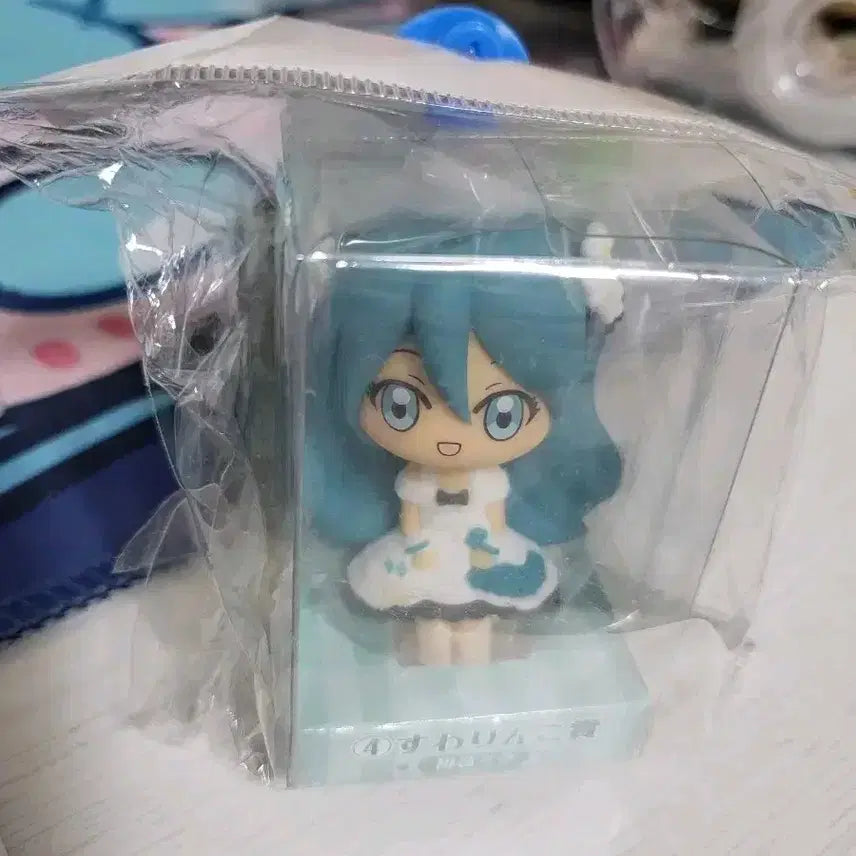 [BUNJANG] Hatsune Miku 16th Anniversary Ichiban Kuji Figure (Sealed) / [미개봉] 하츠네 미쿠 16주년 피규어 이치방쿠지 판매합니다