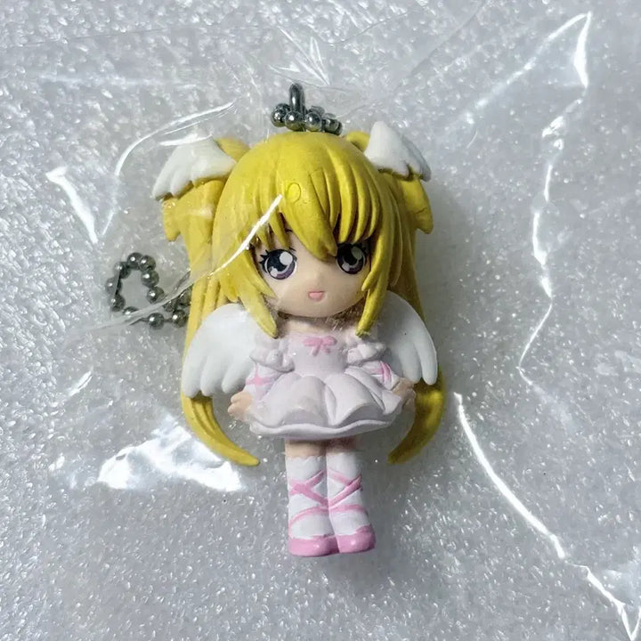 [BUNJANG] Sealed Character Transformation Guardian Character Classic Gacha Figure Keyring - Angel Sera / 띠지O) 미개봉 캐릭캐릭체인지 수호캐릭터 고전가챠 피규어키링 엔젤세라