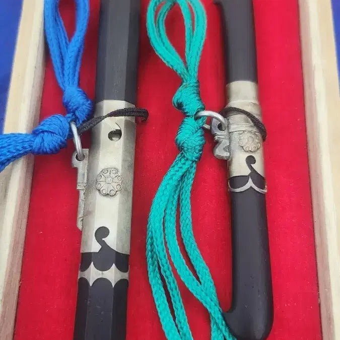 [BUNJANG] Master Artisan Park Yong-gi Silver Ceremonial Dagger Set / 국가무형문화재 도암 박용기 은장도 2점