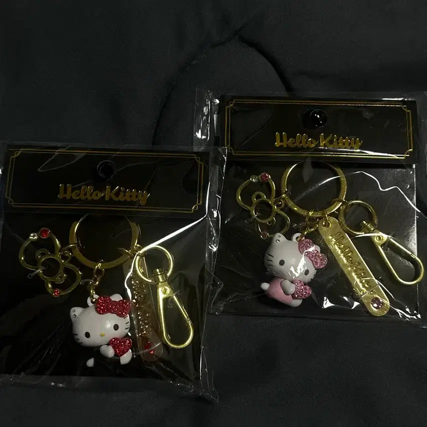 [BUNJANG] Hello Kitty Keychain / 헬로키티 키링 (개당)