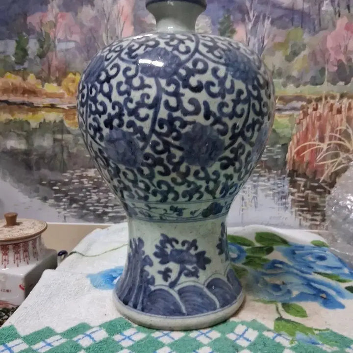 [BUNJANG] Korean Celadon Vase with Floral Design / 초화문 매병