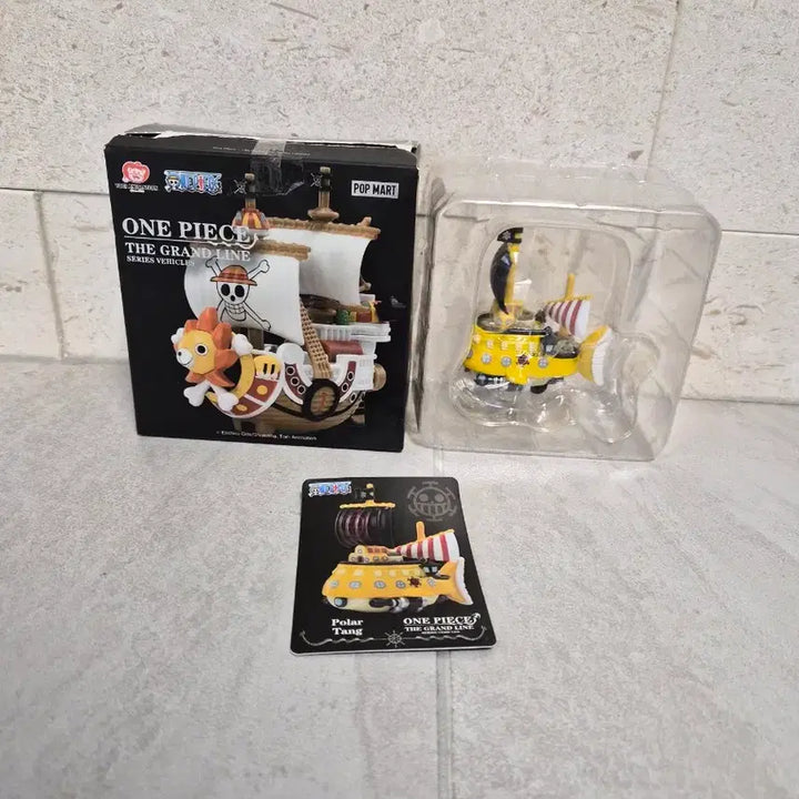 [BUNJANG] Popmart One Piece Grandline Polar Tank Law Figure (New) / 팝마트 원피스 그랜드라인 폴라탱 로우(새상품)