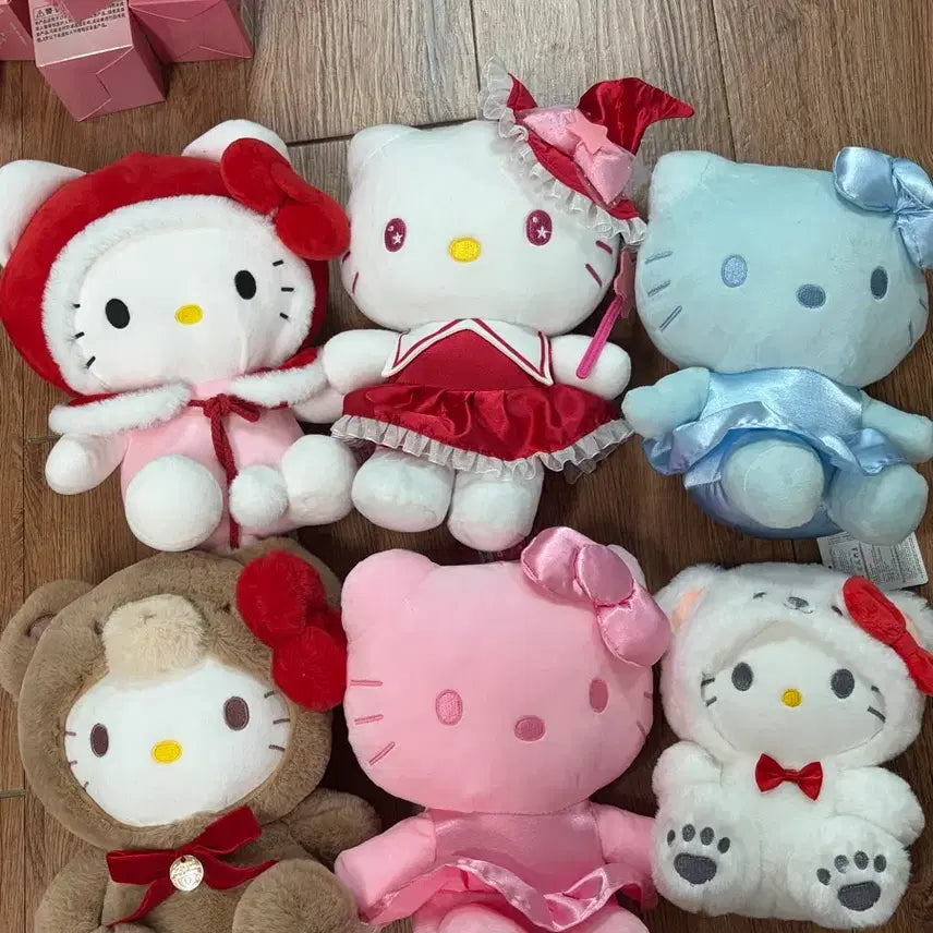 [BUNJANG] Hello Kitty Medium Plush Bundle / 헬로키티 중형인형 일괄