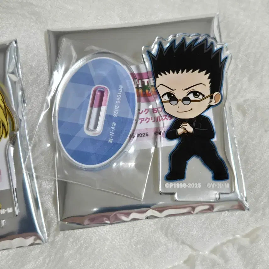 [BUNJANG] Hunter x Hunter Kurapika &amp; Leorio Suit Mini Acrylic Stand Bundle Set / (일괄) 헌터헌터 크라피카 + 레오리오 수트 정장 미니 아크릴 스탠드