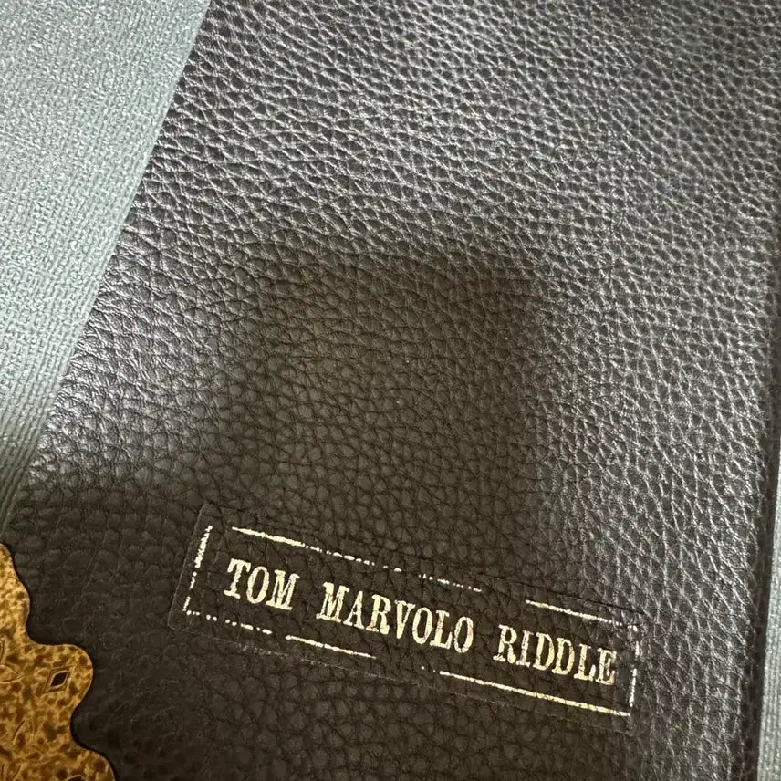 [BUNJANG] Harry Potter Tom Riddle Diary / 해리포터 볼드모트 톰 리들 다이어리 판매합니다!!