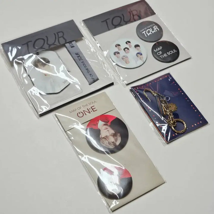 [BUNJANG] BTS Map of the Soul Tour, Map of the Soul ON:E, Permission to Dance Badge Bundle Set - Suga / [BTS] 맵솔투어, 맵솔 원, 퍼투댄 배찌 일괄 판매