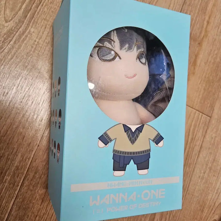[BUNJANG] Wanna One Hwang Minhyun Doll / 새제품 워너원 황민현 인형