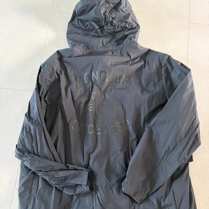 [BUNJANG] Moncler Rozennire Windbreaker Jacket Size 5 / 몽클레어 로자니어 바람막이 자켓 5사이즈