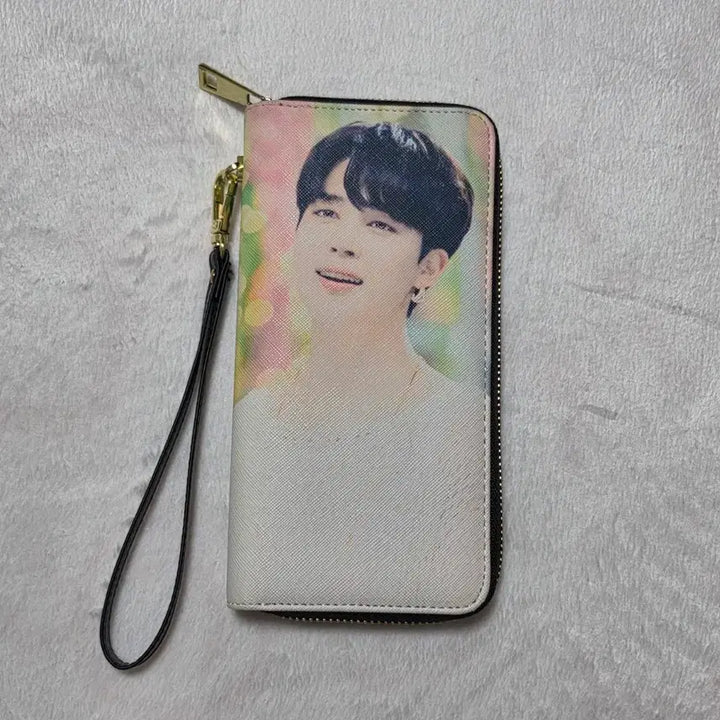 [BUNJANG] BTS Jimin Long Wallet / 방탄소년단 지민 장지갑