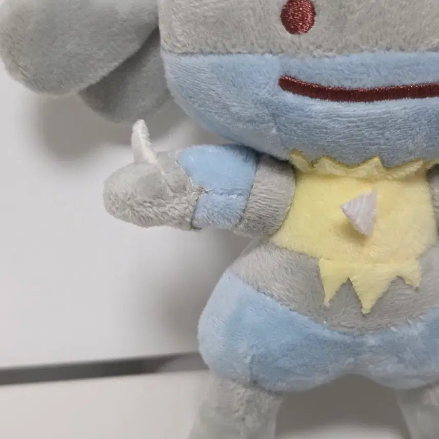 [BUNJANG] Pokemon Metamon Transformation Lucario Plush / 포켓몬 변신메타몽 인형 루카리오