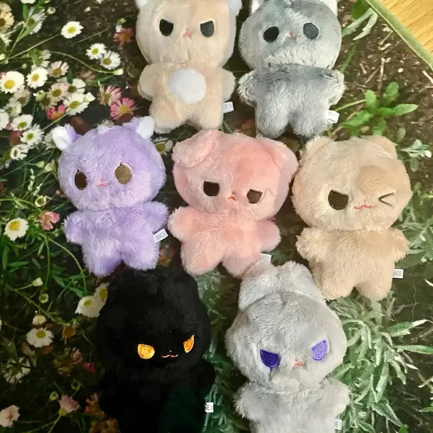 [BUNJANG] Somsom Village Somsom Salon Version Demoted To Death Doll Bundle Set / (무료배송)솜솜마을 솜솜묭실버전 데못죽 인형 일괄판매