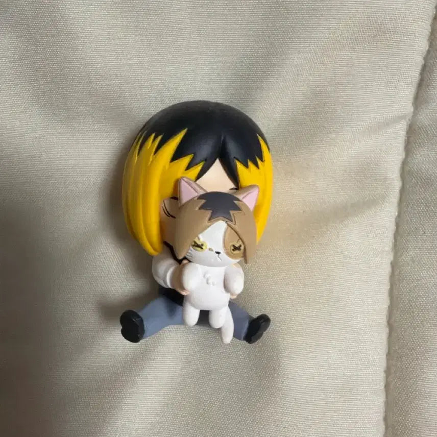[BUNJANG] Haikyu!! Hide and Seek Gacha Kenma Bundle (3 pcs) / 하이큐 숨박꼭질 가챠 켄마 3개일괄 미개봉