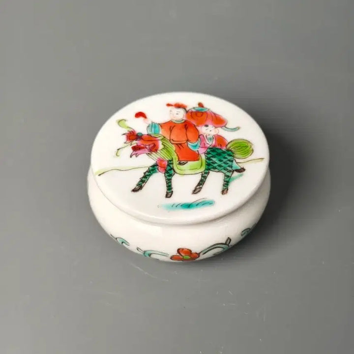 [BUNJANG] Republic of China Period Goryeo Celadon Kylin Boy Decorated Porcelain Box / [진품] 민국 분채 기린송자문 원형 합 중국도자기 골동품 수집품