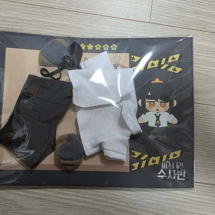 [BUNJANG] Mistery Detective Agency Pixelie Gakbyeol Gak-gyeongwi Plushie Outfit / [잠뜰 미수반 굿즈] 미스터리 수사반 픽셀리 각별 각경위 솜인형 옷