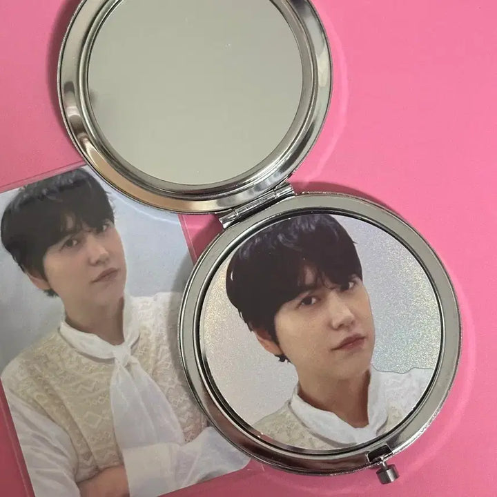 [SOLD OUT] 슈퍼주니어 거울 규현 포토카드
