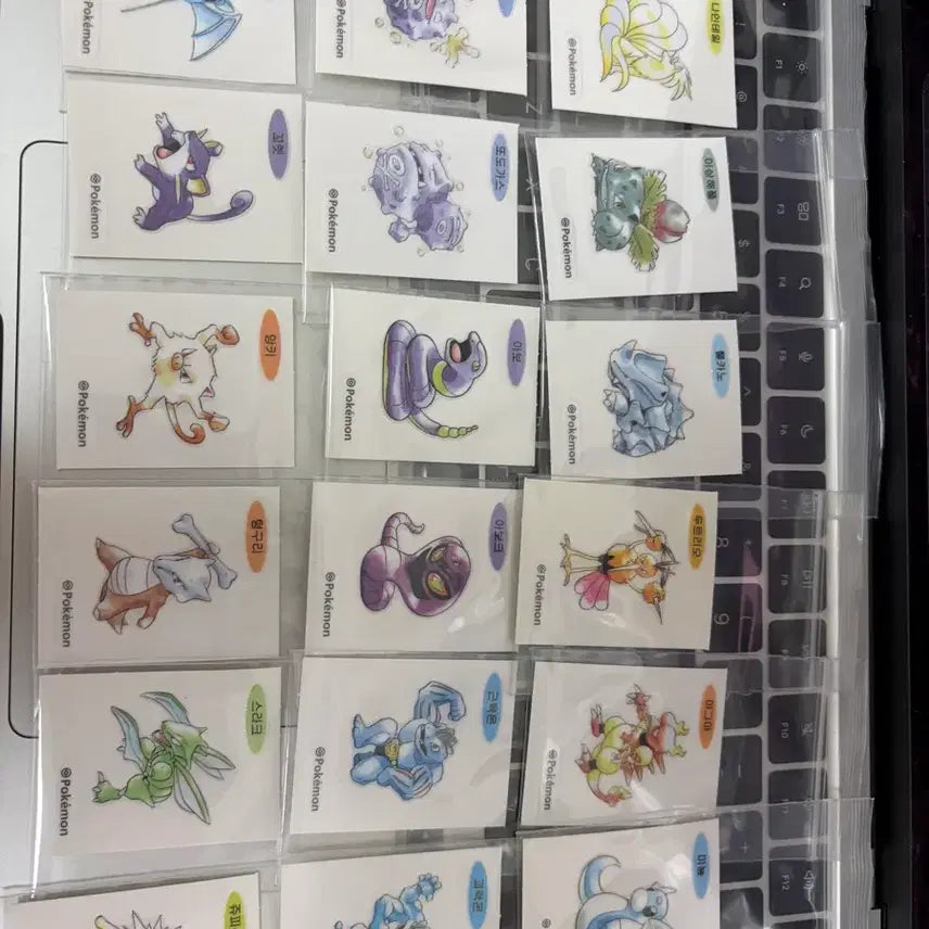 [BUNJANG] Pokemon 30th Anniversary Sticker Bundle / 포켓몬 띠부씰 30주년 띠부씰 일괄 판매 합니다