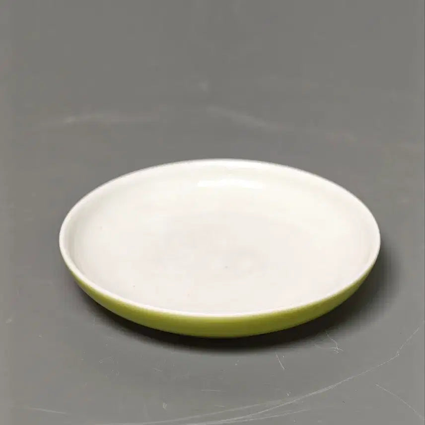[BUNJANG] Ming Dynasty Chenghua Period Celadon Glaze Blue and White Marked Round Plate / 대명성화년제 황유 관지문 원형 접시 중국도자기 골동품 수집품