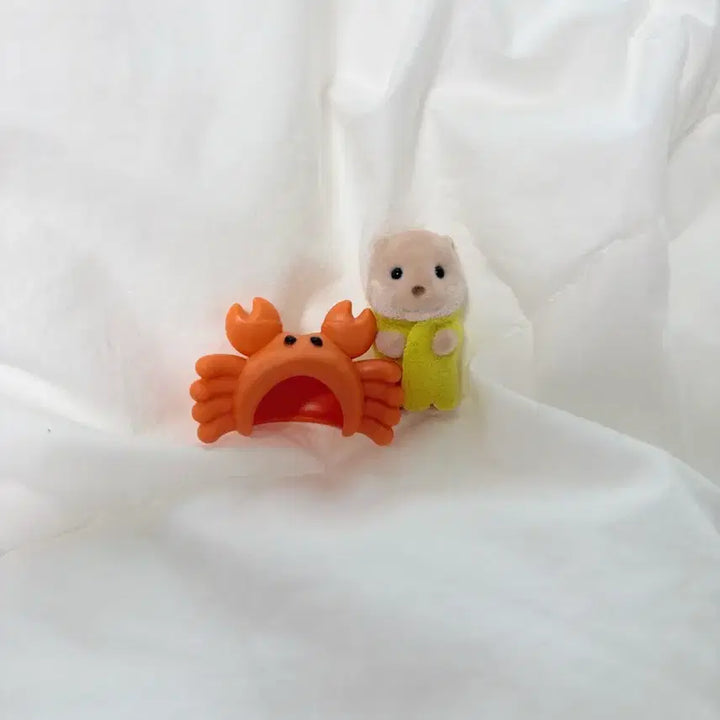 [BUNJANG] Sylvanian Families Otter Figure / {새상품} 실바니안