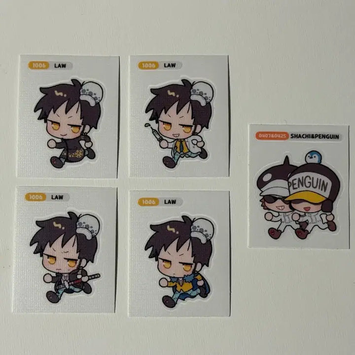 [BUNJANG] Trafalgar Law One Piece Bundle: Plush, Acrylic Keychain, Stickers / 원피스 트라팔가 로우 비공굿 일괄 로우 누이 로우 인형 아크릴 키링