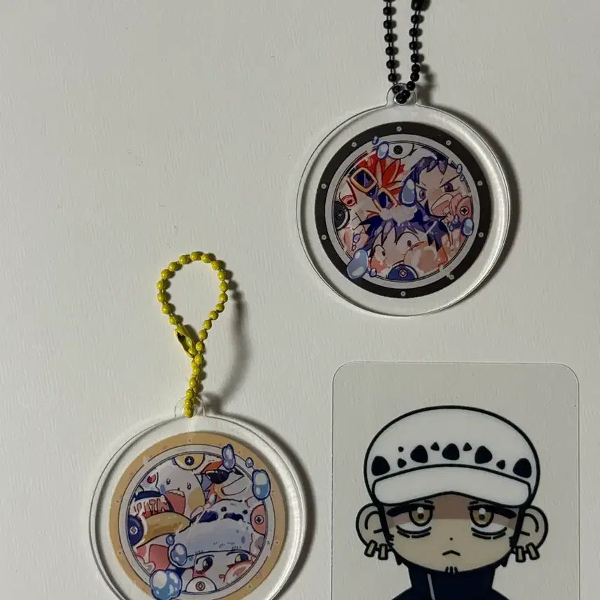 [BUNJANG] Trafalgar Law One Piece Bundle: Plush, Acrylic Keychain, Stickers / 원피스 트라팔가 로우 비공굿 일괄 로우 누이 로우 인형 아크릴 키링