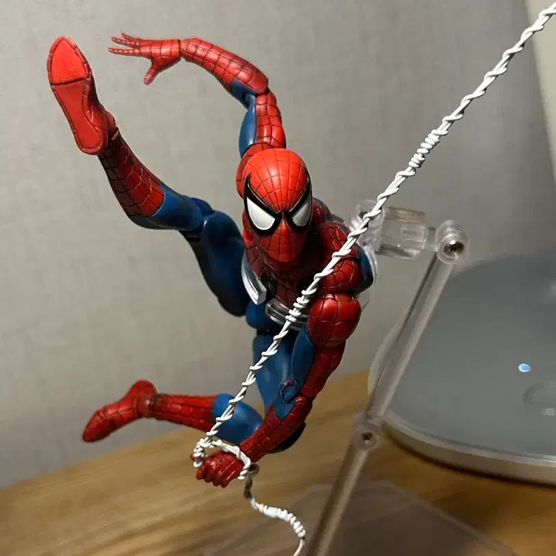 [BUNJANG] Custom 6-Inch Scale Spider-Man Webbing Accessory Set / 마블레전드 Shf mafex ct toys용 스파이더맨 거미줄 판매합니다