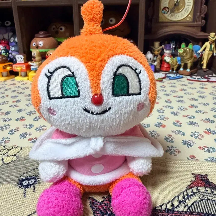 [SOLD OUT] 호빵맨 짤랑이 겨울 인형
