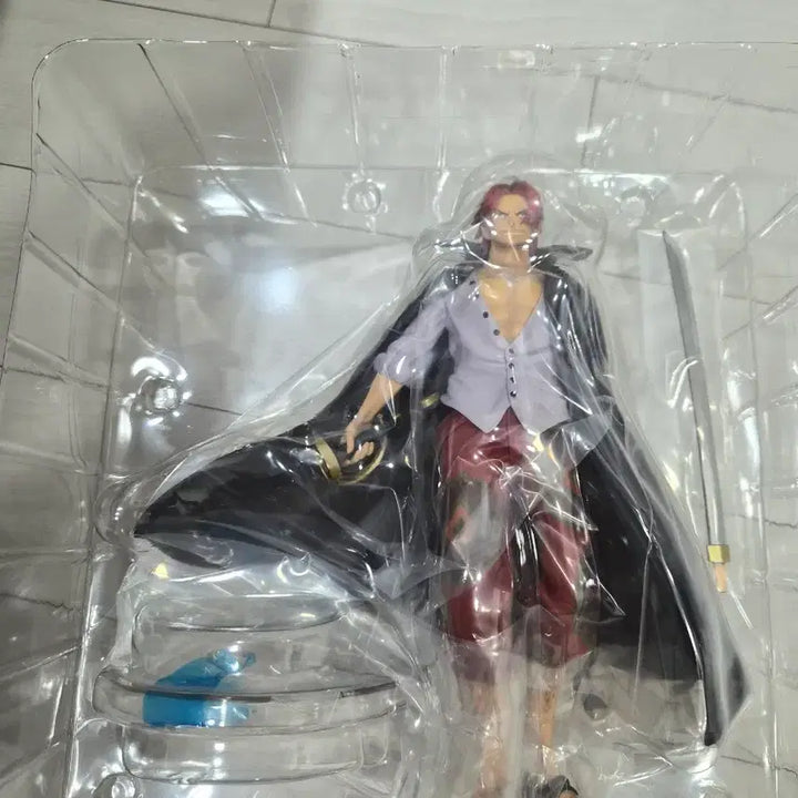 [BUNJANG] One Piece Ichiban Kuji Shinshihwang Shanks Figure (Unsealed) / [단순개봉] 원피스 제일복권 신사황 A상 샹크스
