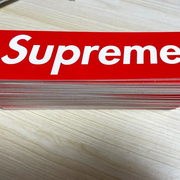 [BUNJANG] Supreme Sticker Bundle Set (190 pcs) / 슈프림 스티커 190장 일괄판매합니다