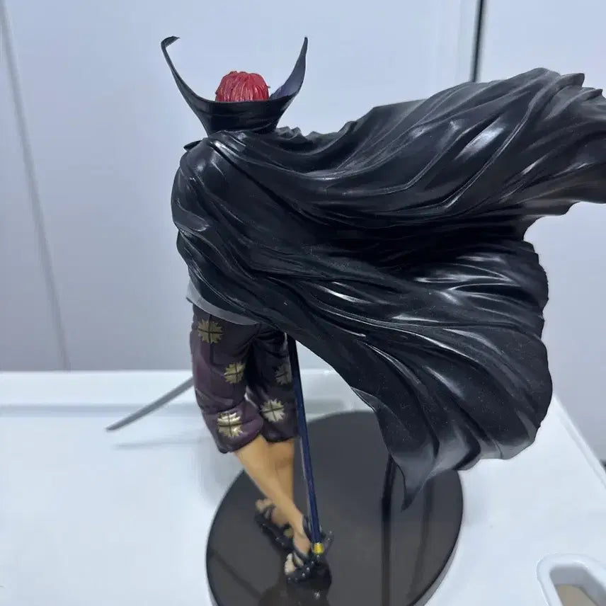 [BUNJANG] One Piece Shanks BWFC Figure / 원피스 샹크스 bwfc 피규어