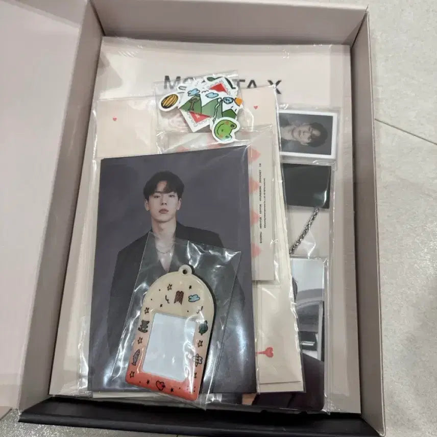 [BUNJANG] MONSTA X MONBEBE 8th Gen Kit / 몬스타엑스 몬베베 8기 키트