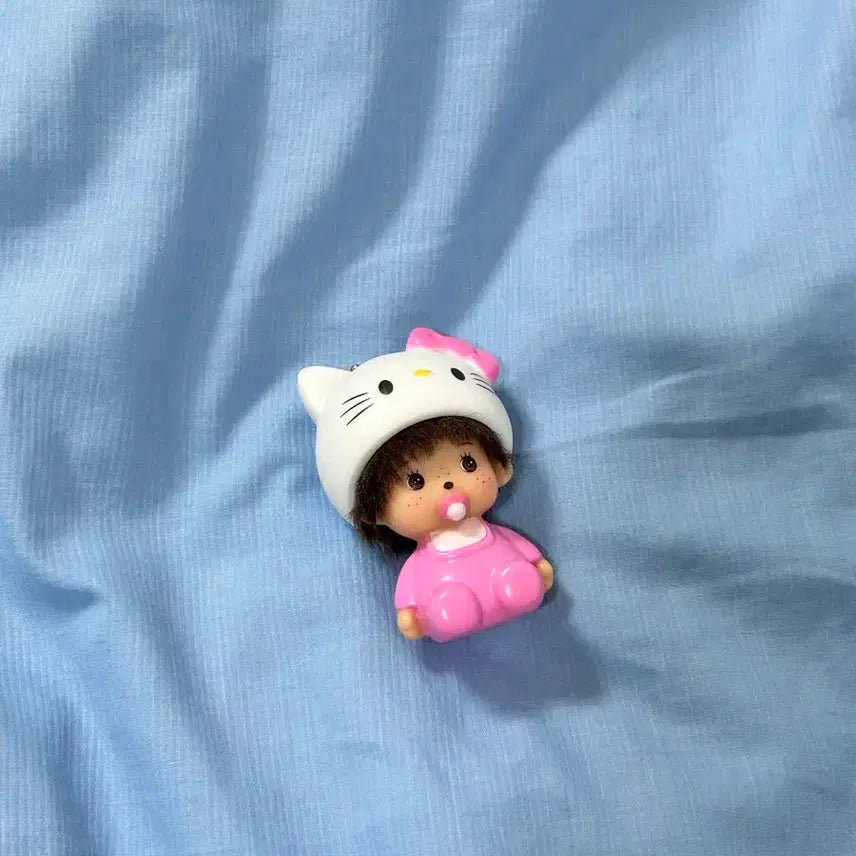 [BUNJANG] Hello Kitty Baby Monchhichi Keychain / 키티 몬치치 키링