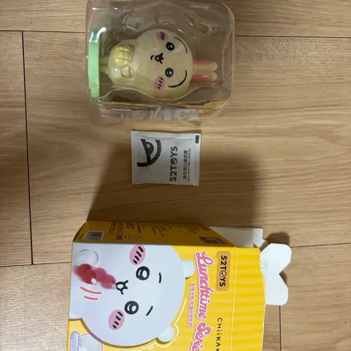 [BUNJANG] 52TOYS Chiikawa Usagi Lunchtime Series Figure / 52TOYS 치이카와 런치타임 시리즈 피규어(우사기)