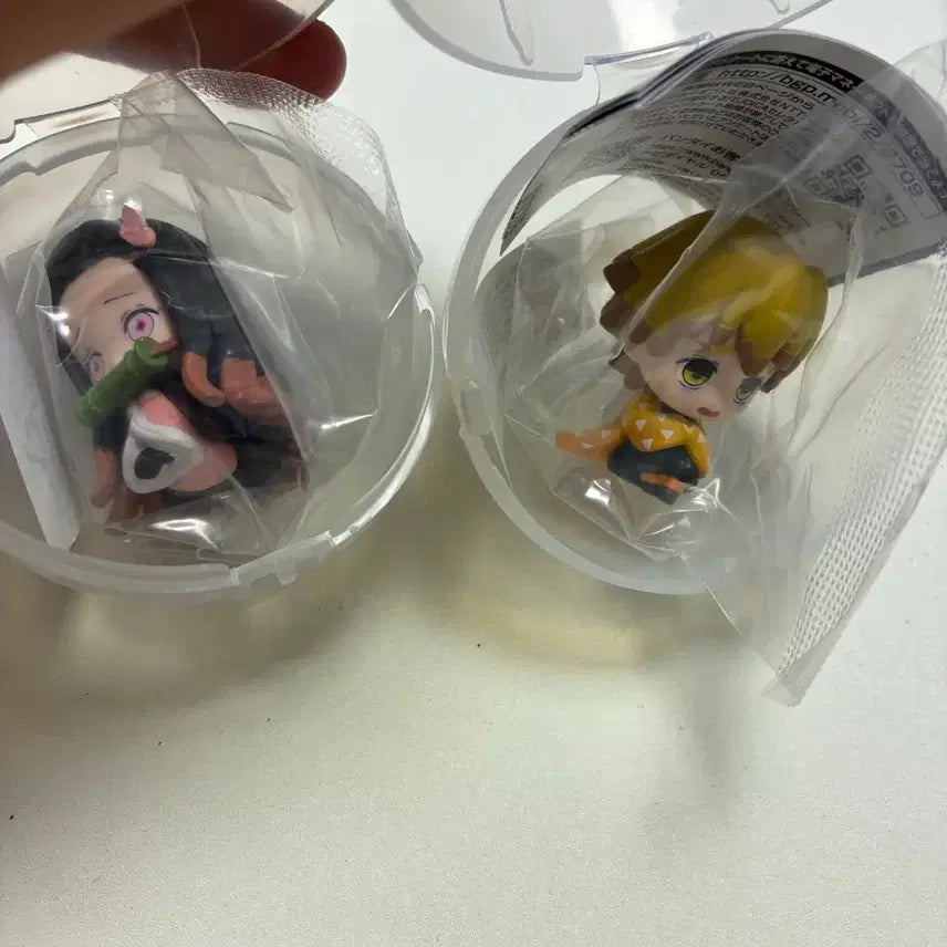 [BUNJANG] Demon Slayer Bandai "Itsuonariai" Series Nezuko &amp; Zenitsu Figures / 귀멸의 칼날 반다이 언제오려나 피규어2개