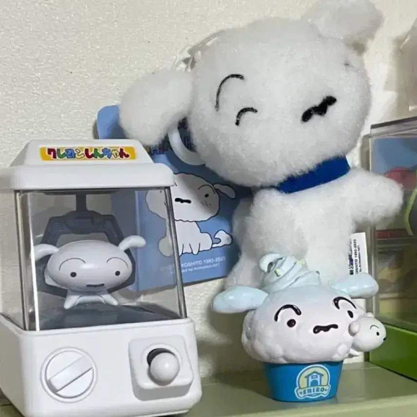 [BUNJANG] Crayon Shin-chan White Dog Figure Set / 짱구는못말려 흰둥이 피규어 모음 인형 뽑기머신