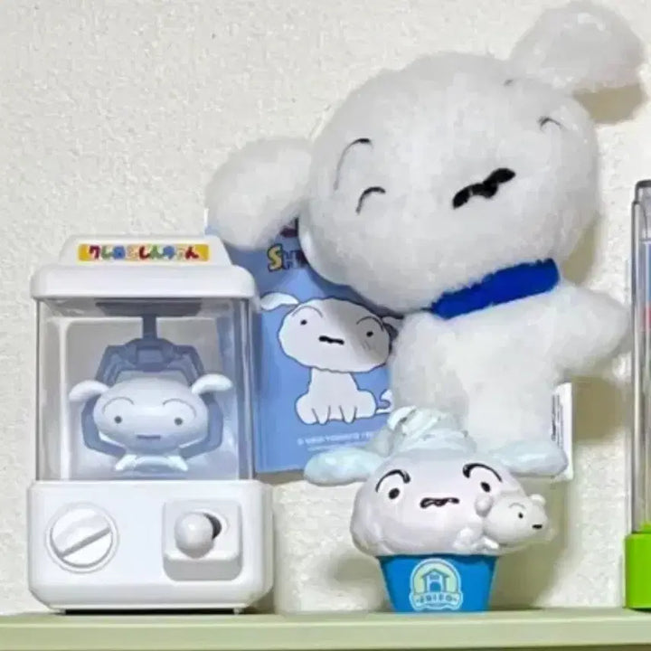 [BUNJANG] Crayon Shin-chan White Dog Figure Set / 짱구는못말려 흰둥이 피규어 모음 인형 뽑기머신
