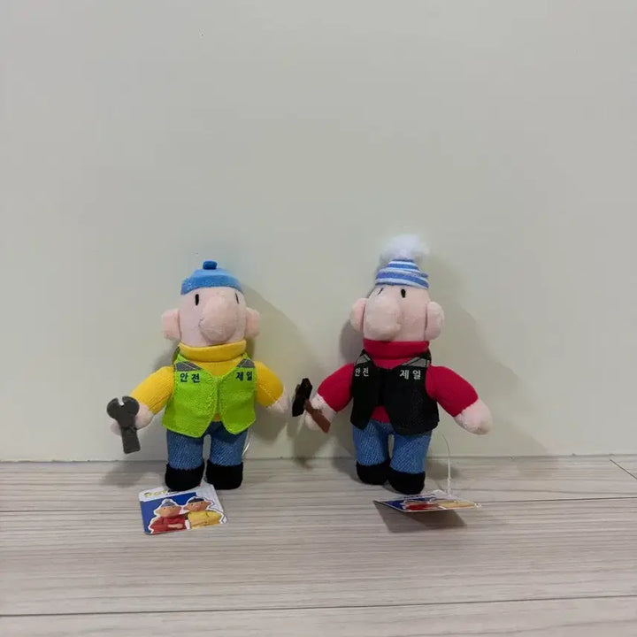 [BUNJANG] Pat &amp; Mat Safety Vest Doll Keychain Set / [일괄] 패트와매트 안전제일 인형 키링 세트