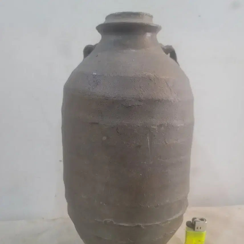 [BUNJANG] 800-Year-Old Ceramic Yang-iho Bottle Vase / 800년 토기 양이호 주병