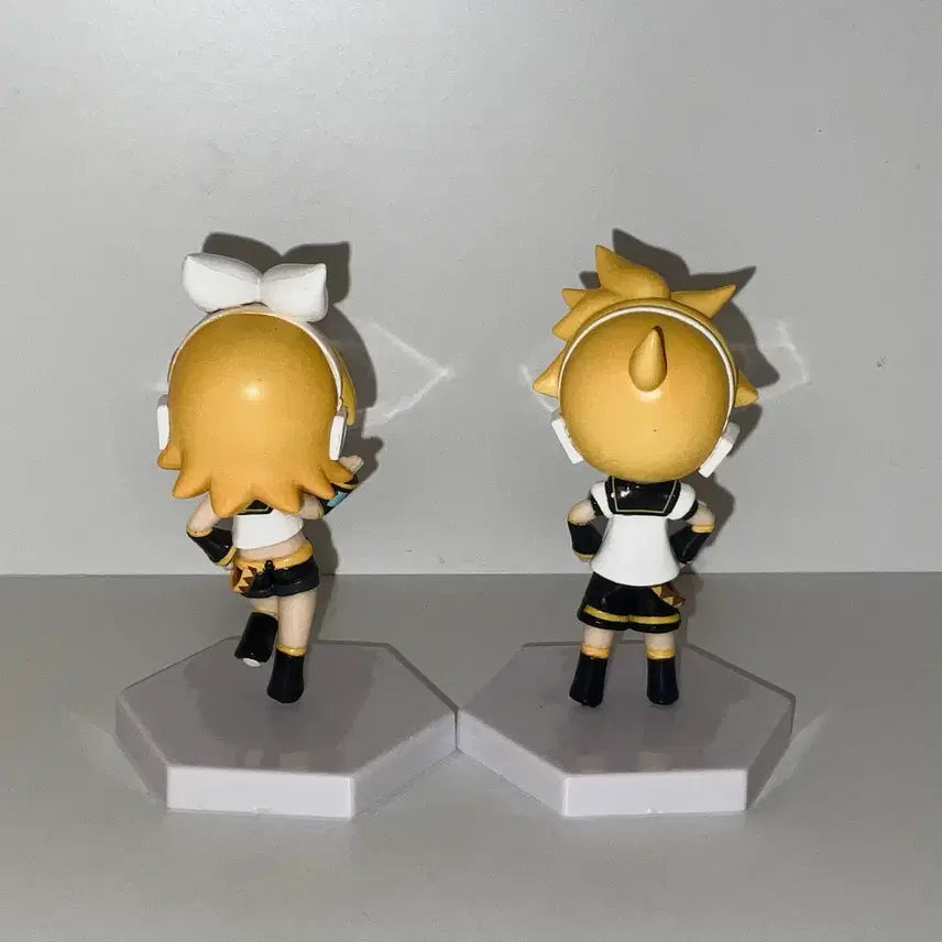 [BUNJANG] Vocaloid Kagamine Rin Len Mini Display Figure Set / 보컬로이드 카가미네 린 렌 미니 디스플레이 피규어