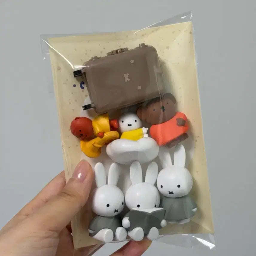 [BUNJANG] Miffy and Friends Gacha Set Bundle / 일괄처분)미피와 친구들 가챠 세트