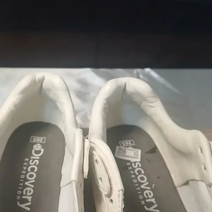 [BUNJANG] Discovery Expedition White Beige Sneakers / 디스커버리 익스페디션