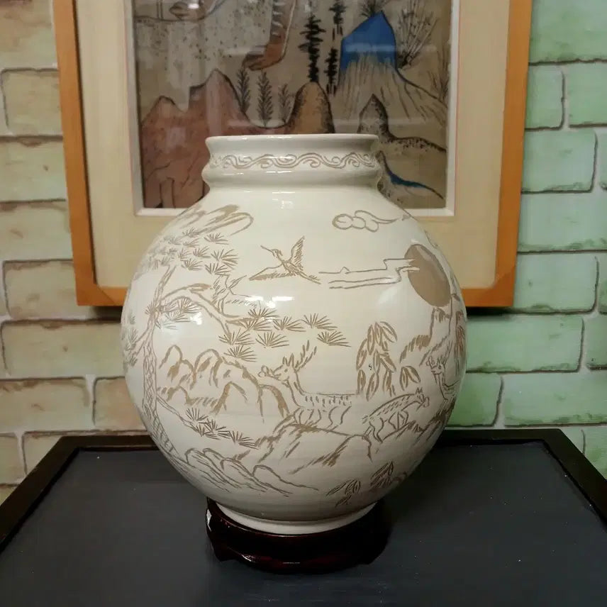 [BUNJANG] Master Jeong Song-mo Ten Symbols of Longevity Buncheong Vase / 십장생분청호. 무형문화재  호봉 정송모