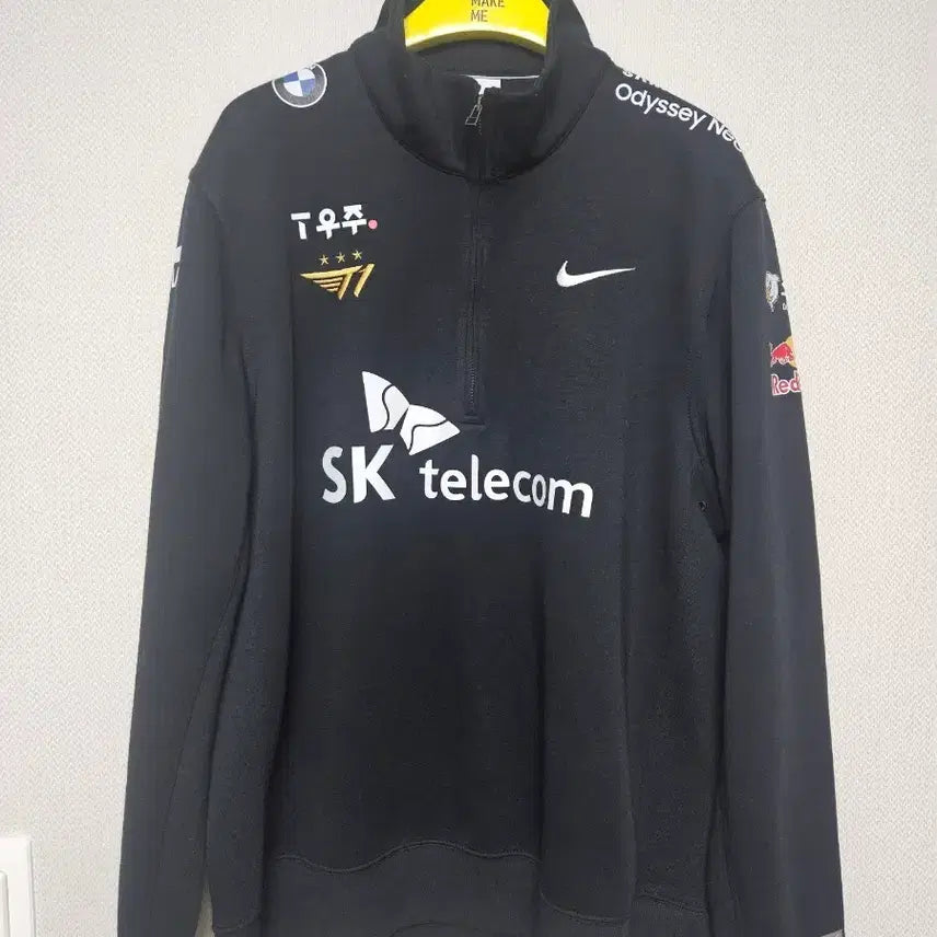 [BUNJANG] T1 2022 Worlds Uniform Half-Zip XL / 2022 T1 월즈 유니폼 반집업