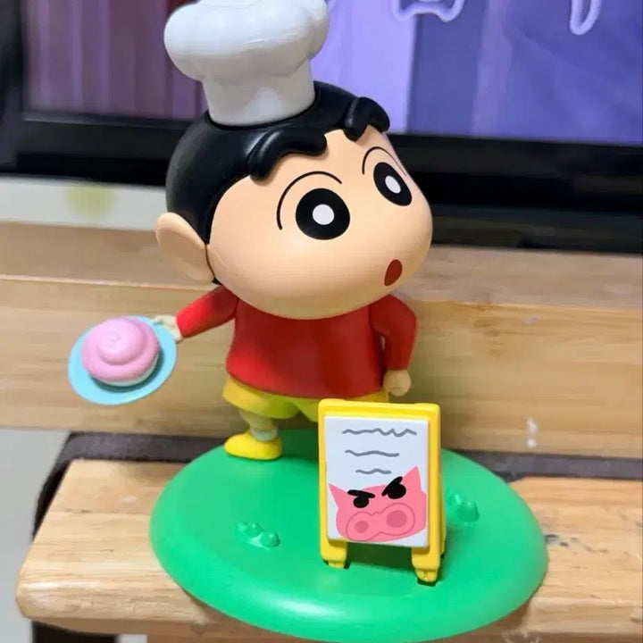 [BUNJANG] Cinnamoroll &amp; Shin-chan Wonderland Figure Set / 시나모롤 짱구 원더랜드 피규어