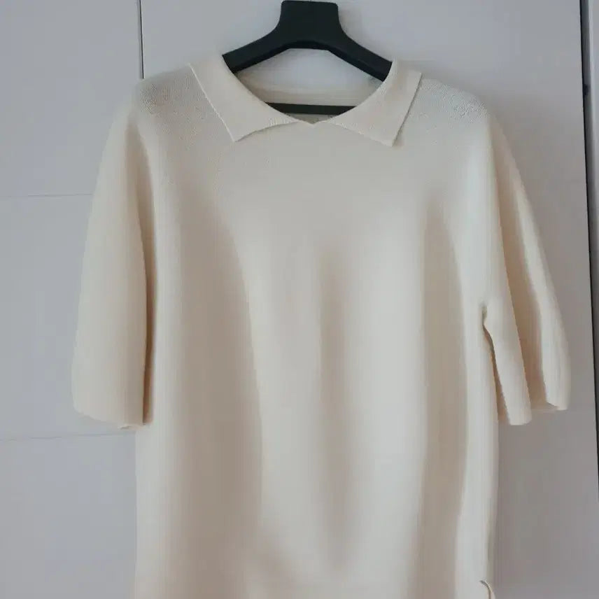 [BUNJANG] SJYP Open Collar Short Sleeve Knit / sjsj오픈카라니트
