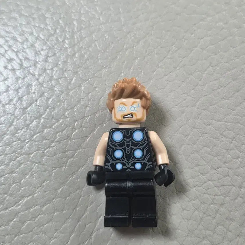 [BUNJANG] LEGO Marvel Infinity War Thor Minifigure (SH0502) 76102 / 레고 마블 인피니티 워 토르 미니피규어 (sh0502) 76102