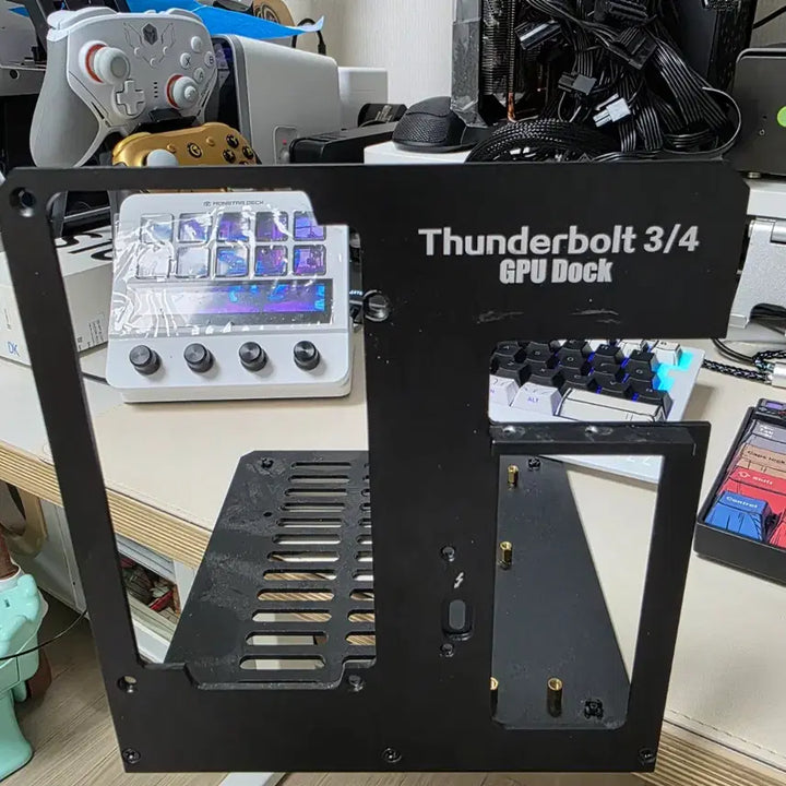 [SOLD OUT] 외장 Thunderbolt GPU 그래픽 카드 독