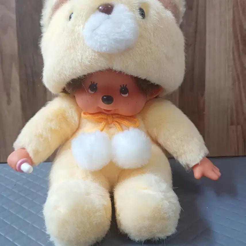 [BUNJANG] Yellow Bear Monchhichi / 옐로우 베어 몬치치