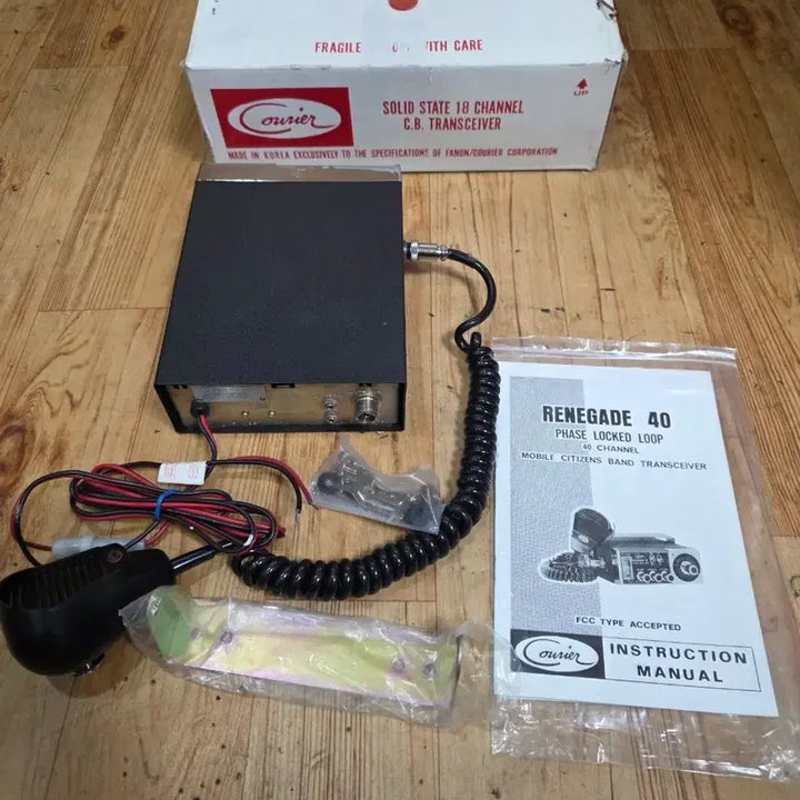 [BUNJANG] Renegade 40-Channel Vintage Transceiver / 무전40채널  무전기 빈티지.